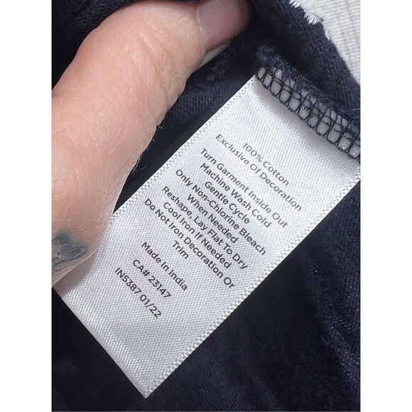 Talbots navy blue embroidered tee size P - Picture 5 of 8